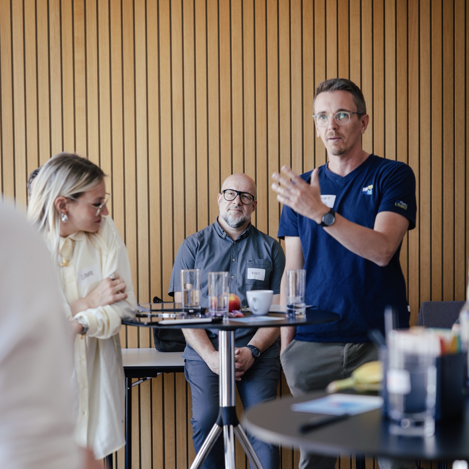 Team der Finanzlounge im Gespräch